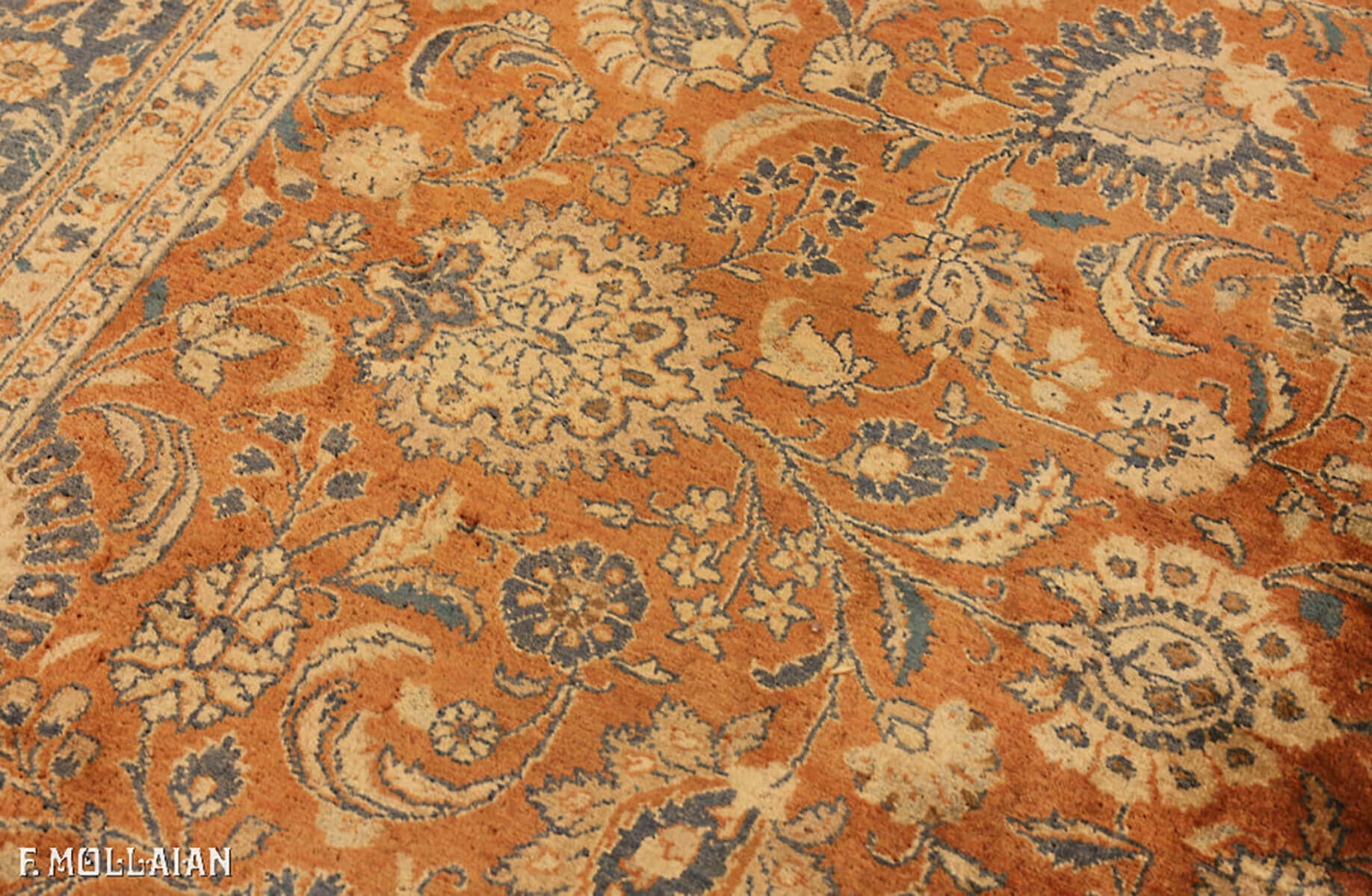 Semi-Antique Persian Saruk Carpet n°:33000812